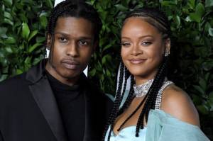 Blak-Blakan Pacaran dengan Rihanna, A$AP Rocky : Cinta Dalam Hidupku
