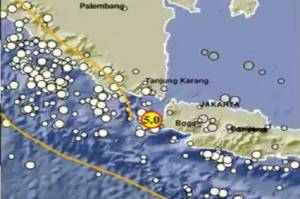 Dalam 2 Menit, 2 Gempa Bumi Bermagnitudo 5,0 dan 5,4 Guncang Barat Laut Banten