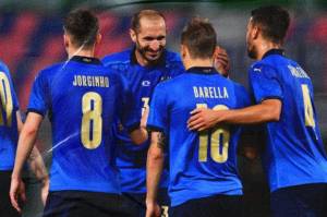 Petik 8 Kemenangan Beruntun Tanpa Kebobolan, Mancini: Pertanda Baik bagi Italia