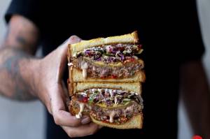 Sando Sando Tawarkan Sandwich Rasa Jepang, Unik Banget