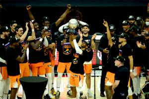 Phoenix Suns Juara NBA Wilayah Barat Usai Tekuk Los Angeles Clippers