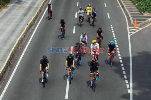 Gowes Sepeda di Jakarta Selama PPKM Darurat, Sepedanya Dikandangkan