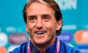 Jelang Italia vs Spanyol, Roberto Mancini: Tak Semudah Itu ke Final
