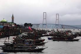 Upah Pembersihan Kapal Naik, Picu Penurunan Daya Beli Nelayan di Jawa Timur