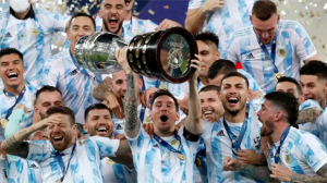 Messi Persembahkan Gelar Copa America 2021 untuk Warga Argentina dan Maradona