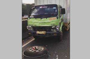 3 Kendaraan Tabrakan Beruntun di Layang Arteri Pancoran Jakarta Selatan