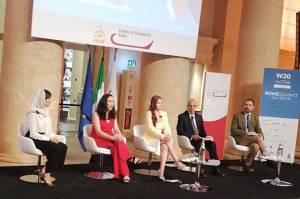 KTT G20 Woman Leader Summit, Dr Jessica Widjaja Prioritaskan Digitalisasi Ekonomi