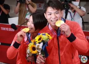 Sejarah, Kakak Beradik Peraih Medali Emas Olimpiade Tokyo 2020