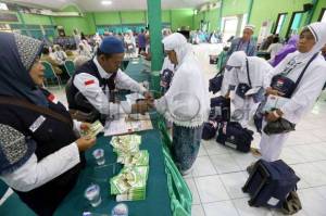 Mau Masuk Arab Saudi, Jamaah Umrah Indonesia Masih Harus Dapat Vaksin Booster