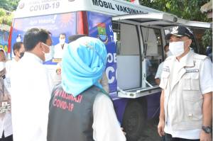Percepat Vaksinasi, Pemkab Tangerang Luncurkan Mobil Vaksinasi Keliling