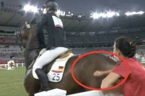 Viral! Tinju Seekor Kuda, Pelatih Jerman Diusir dari Olimpiade Tokyo 2020