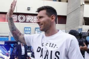 Heboh Penyambutan di Parc des Princes, Messi: Senang Bisa Alami Fase Baru Ini