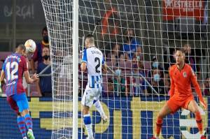 Hasil Liga Spanyol: Barcelona Cukur Real Sociedad, Pique Cetak Gol Ke-50