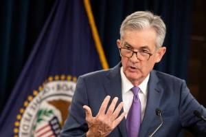 Pensiun Tahun Depan, Powell Bertahan atau Terdepak dari The Fed?