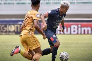 Hasil Liga 1 2021/2022: Arema FC Ditahan 10 Pemain Bhayangkara FC