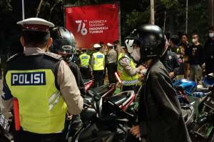 Puluhan Motor Berknalpot Bising Terjaring Razia di Bundaran Senayan