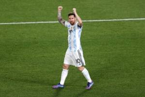 Jelang Argentina vs Peru, Messi Sanjung Martinez Kiper Terbaik di Planet Bumi