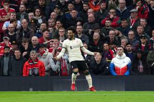 Cetak Hat-trick, Mohamed Salah Samai Rekor Ronaldo di Old Trafford hingga Tumbangkan Catatan Drogba