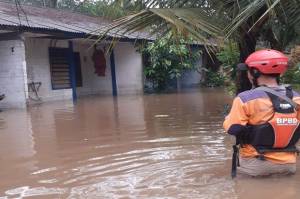 Banjir Melanda Setu Tangerang Selatan, Puluhan Warga Mengungsi