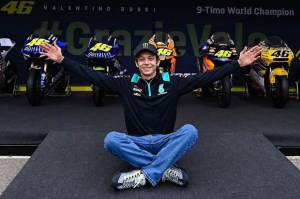 Jelang Balapan Terakhir, Valentino Rossi: Tak Mungkin Berjalan Normal