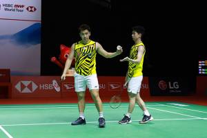 Hasil Indonesia Masters 2021: Menang Perang Saudara, Marcus/Kevin Tembus Semifinal