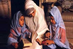 Meniru Cara Menasehati Anak Berdasarkan Al-Quran Surat Luqman