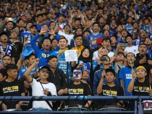 Singgung Penggelapan Dana Hak Siar Liga 1, Fans Persib Desak Diusut Tuntas