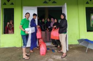 Relawan Kalla Salurkan Bantuan untuk Korban Banjir di Makassar
