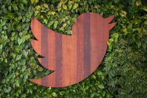 Twitter Uji Fitur yang Ijinkan Pengguna Tambah Label Peringatan