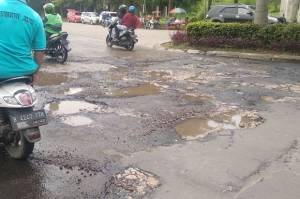 Jalan Paling Rusak di Tangerang, Nomor 3 Sumber Kemacetan
