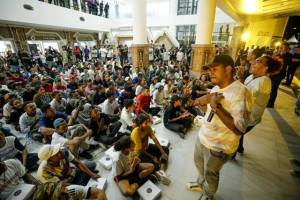 Dihadiri Jokowi, Anak Muda Papua Antusias Sambut Peresmian Gedung PYCH