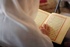 7 Khasiat Surat Al Waqiah, Dilimpahkan Rezeki dan Menjadi Sosok Dermawan