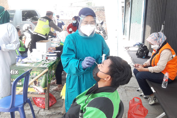 Masuk Jakarta Diperketat 400 Rapid Test Antigen Disiapkan Di Posko Penyekatan
