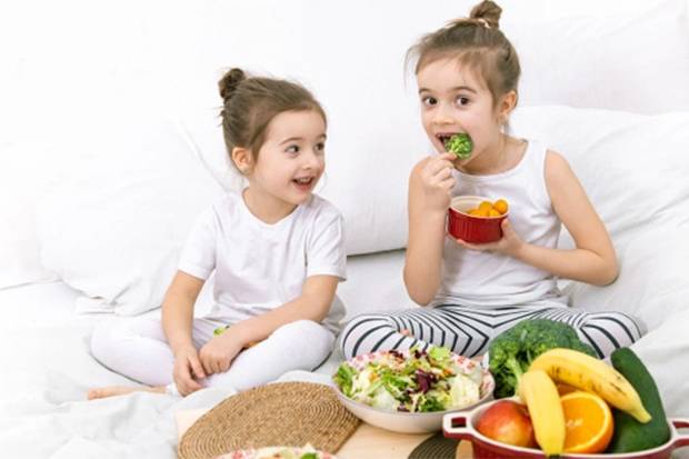 Kebiasaan Makan Serat Dukung Kesehatan Pencernaan Anak