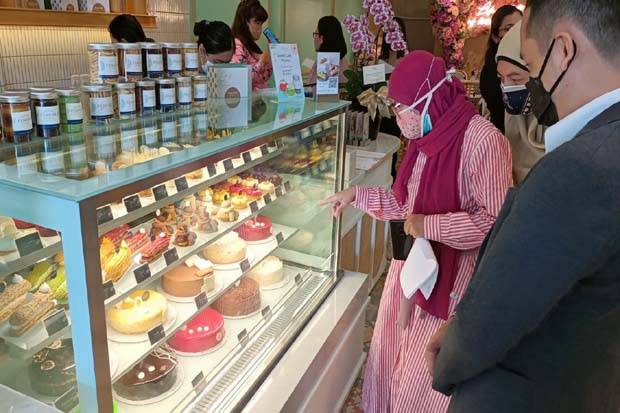 Buka Cabang di Kelapa Gading, Toko Kue Premium Ini Sediakan 100