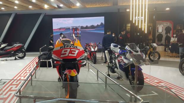 Motor MotoGP Marc Marquez Parkir di Kemayoran