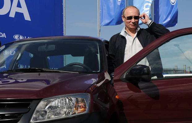 Penjualan Mobil Babak Belur, Putin Minta Pemerintah Total Berikan Bantuan