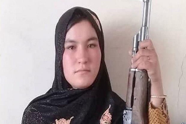Habisi 2 Milisi Taliban dengan AK-47, Gadis Ini Siap Bertarung Lagi