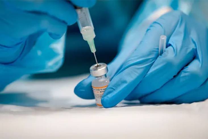 Pfizer Segera Rilis Vaksin untuk Lawan Omicron