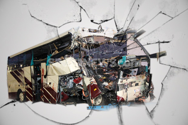 Bus Rombongan Siswi Polwan Kecelakaan di Tangsel, 4 Terluka