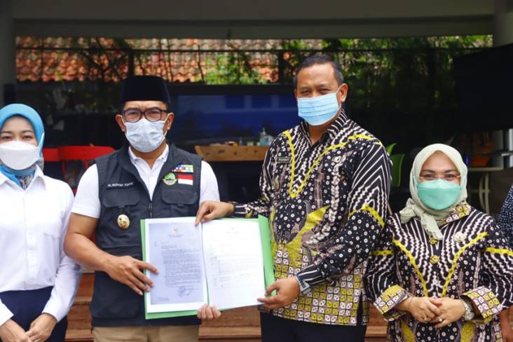 Wali Kota Ditangkap KPK, Tri Adhianto Resmi Plt Wali Kota Bekasi