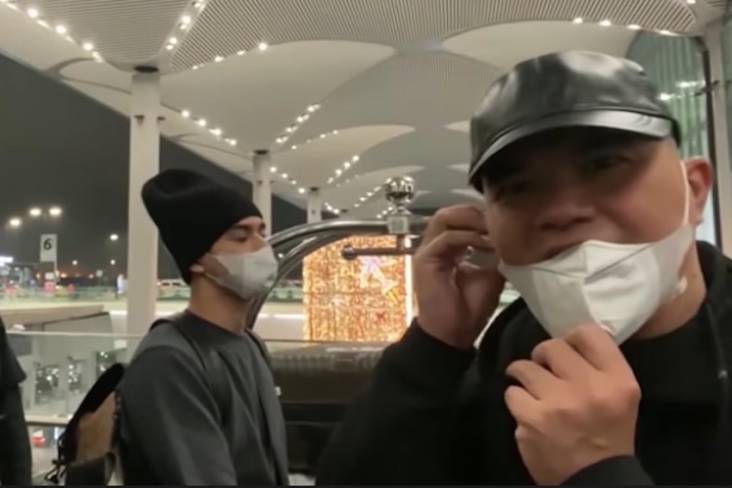Ditegur Petugas Bandara karena Tak Pakai Masker, Ahmad Dhani: Mereka Hanya Menjalankan Tugas