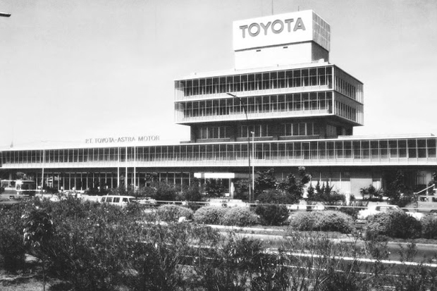 Sejarah Toyota, dari Perusahaan Mesin Jahit Menjadi Raksasa Otomotif