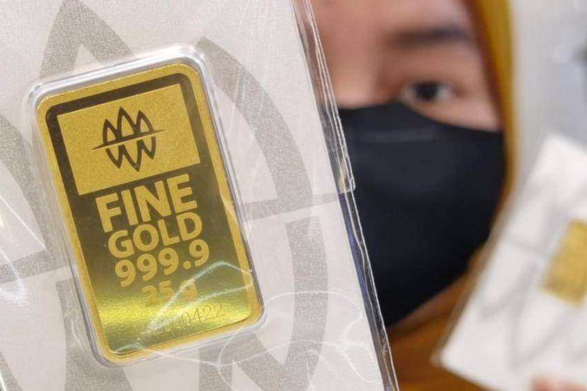 Harga Emas Antam Hari Ini Turun Tipis ke Rp1.129.000 per Gram