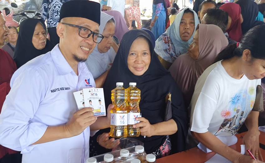 Gelar Bazar Minyak Goreng di Cipinang Melayu, Wahyu Nur Iman Sebut Komitmen Perindo Sejahterakan Masyarakat