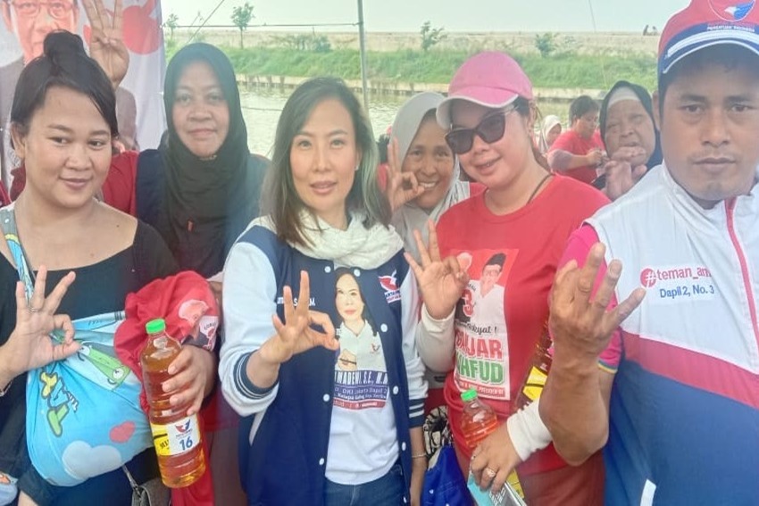 Caleg Perindo Ani Kusumadewi Gelar Bazar Minyak Goreng Murah, Warga: Sangat Membantu