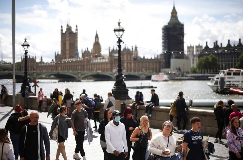 Inggris Peringkat Kedua Negara Paling Tidak Bahagia di Dunia