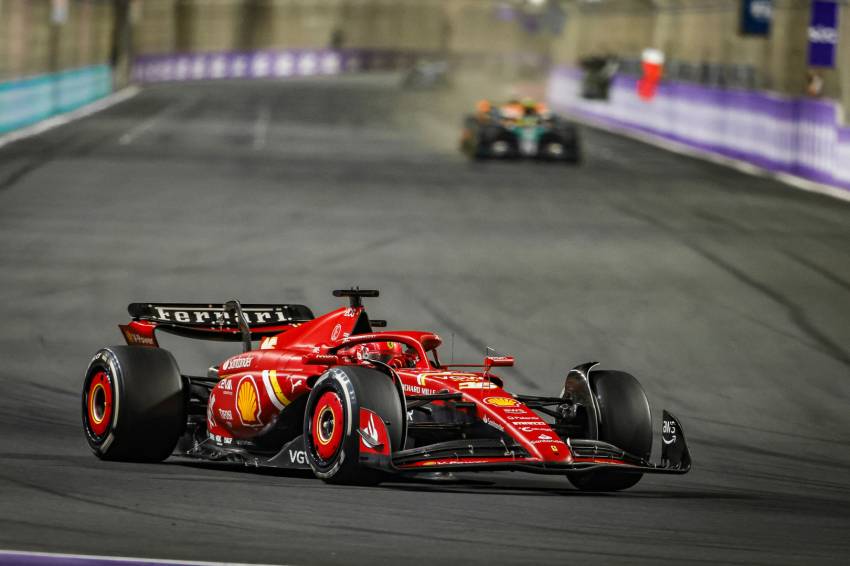 Fred Vasseur Sebut Ferrari Sukses Pangkas Gap dengan Red Bull