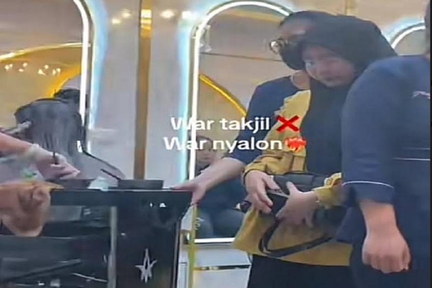 Viral! Para Wanita Mengantre di Salon Jelang Lebaran, Netizen Ngakak
