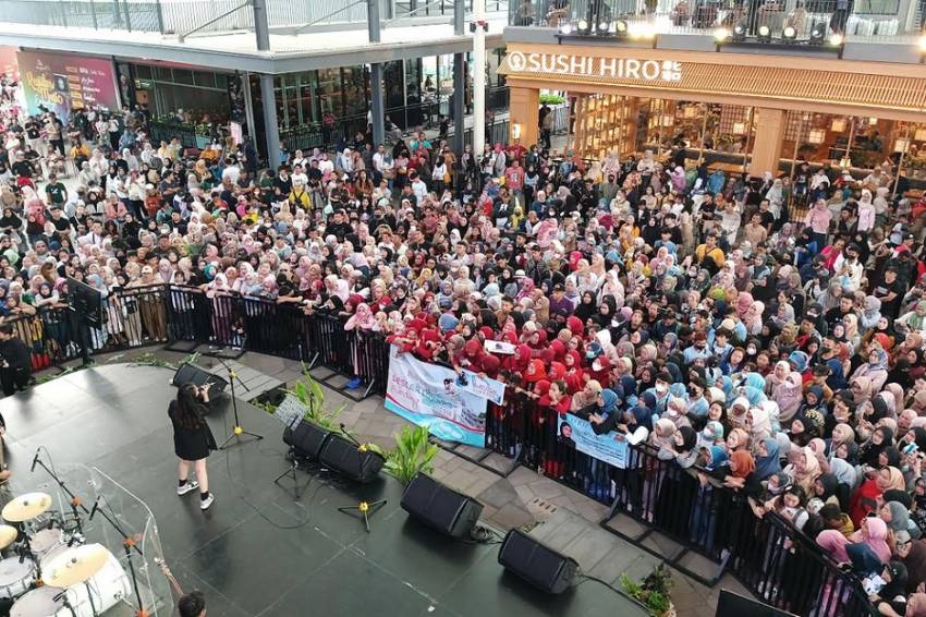 Slyvia Fully Girang Disambut Ribuan Fans Sinetron RCTI di Bandung: MasyaAllah Banyak Banget